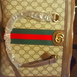 Gucci purse